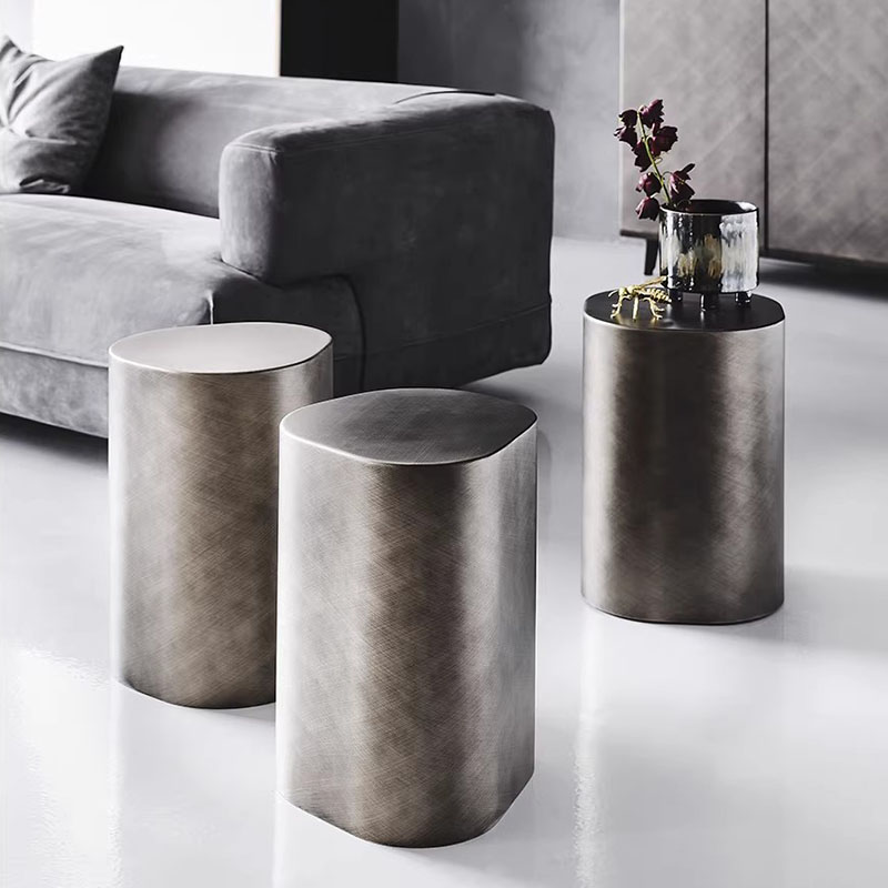 Table basse en métal décorativ - Unique Table Accessories avis et prix