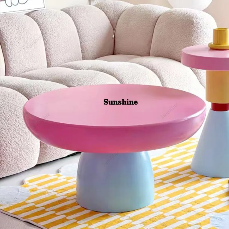 Table basse ronde sur pieds, m - Unique Table Accessories avis et prix